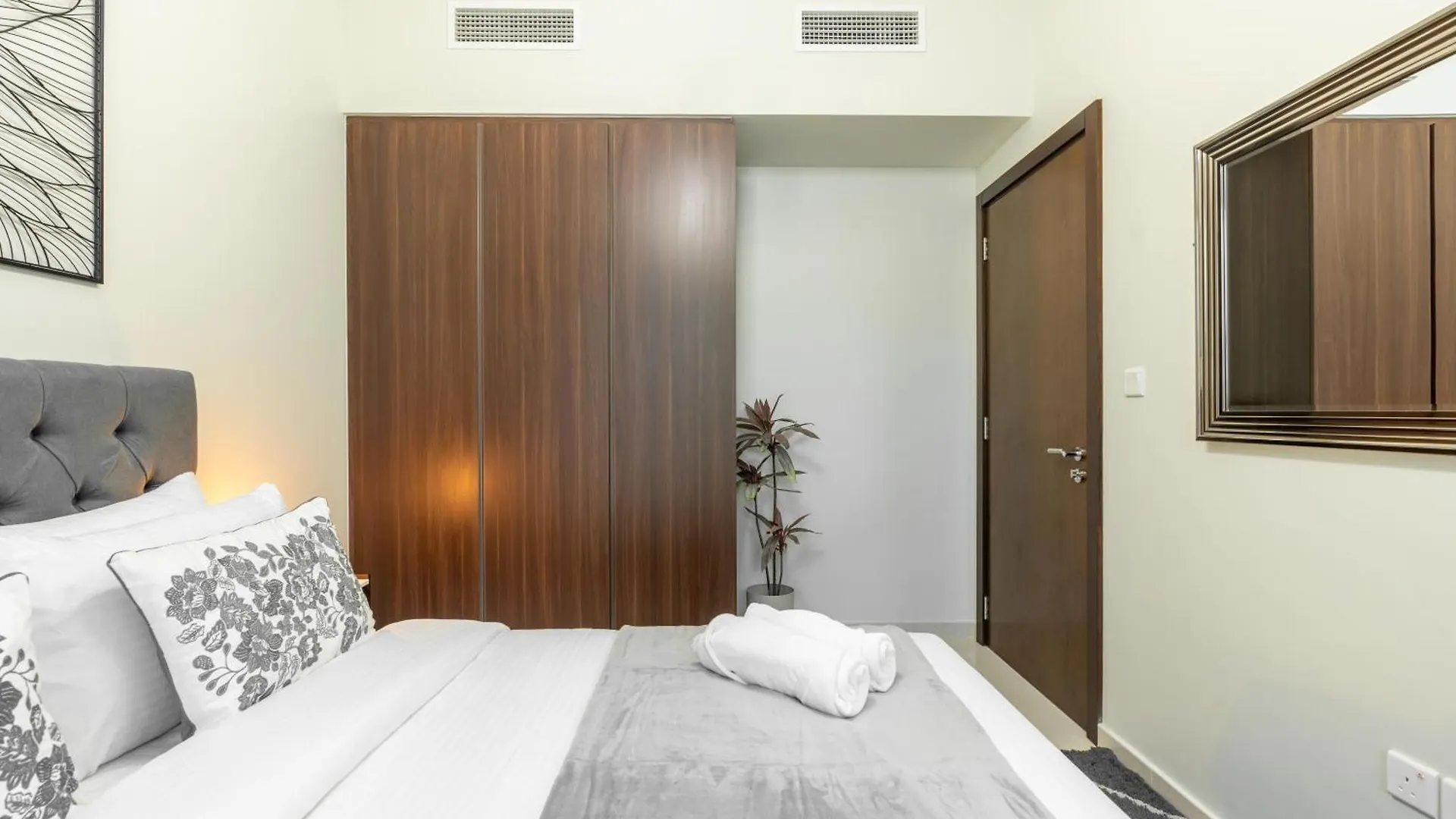 Apartment White Sage- Damac Vera Residences 417 Dubai United Arab Emirates