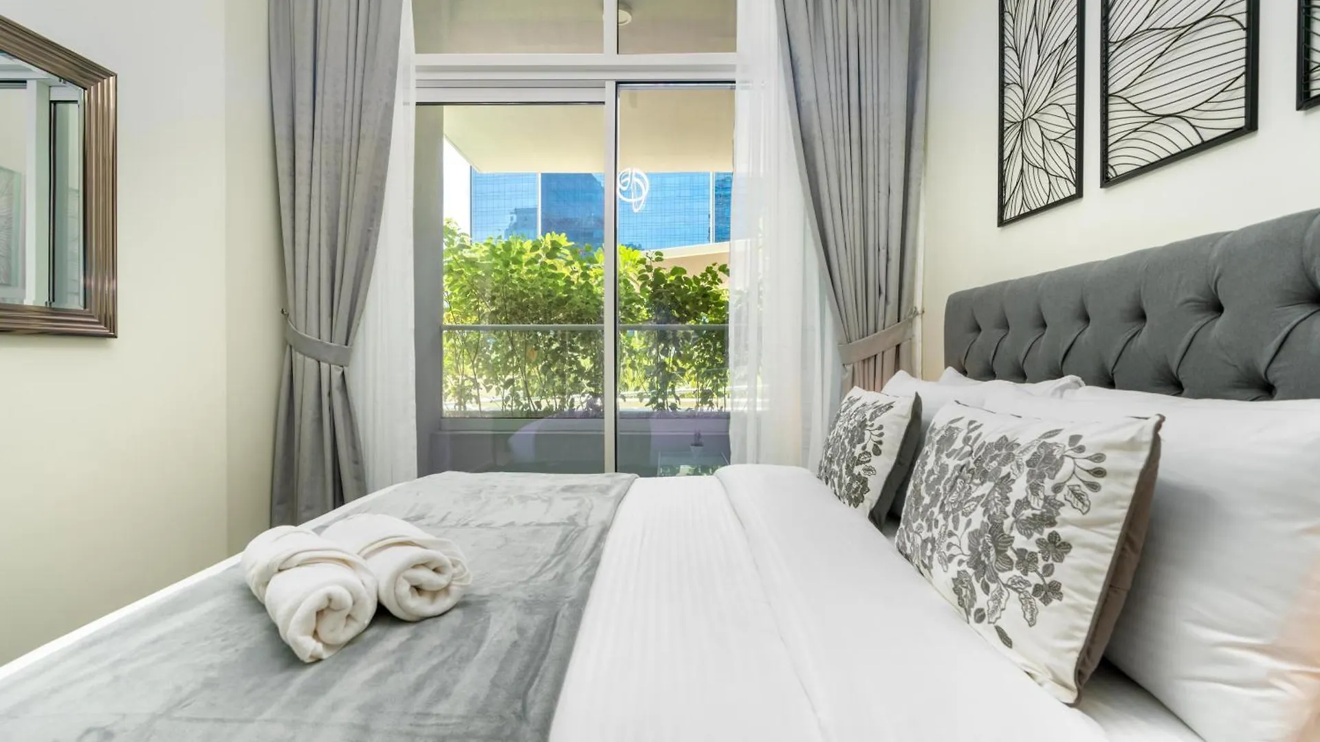 White Sage- Damac Vera Residences 417 Dubai United Arab Emirates