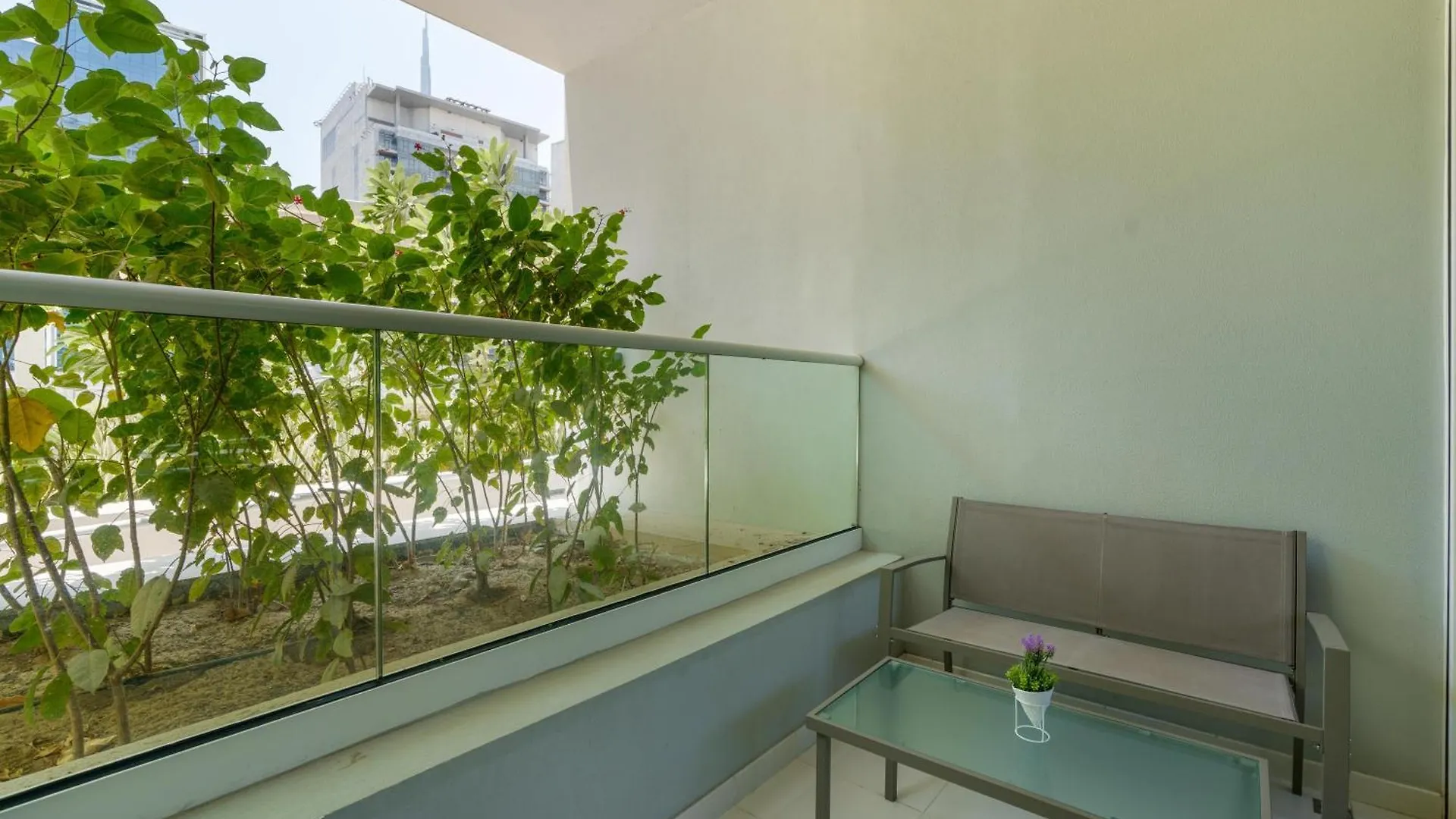 White Sage- Damac Vera Residences 417 Dubai 0*,